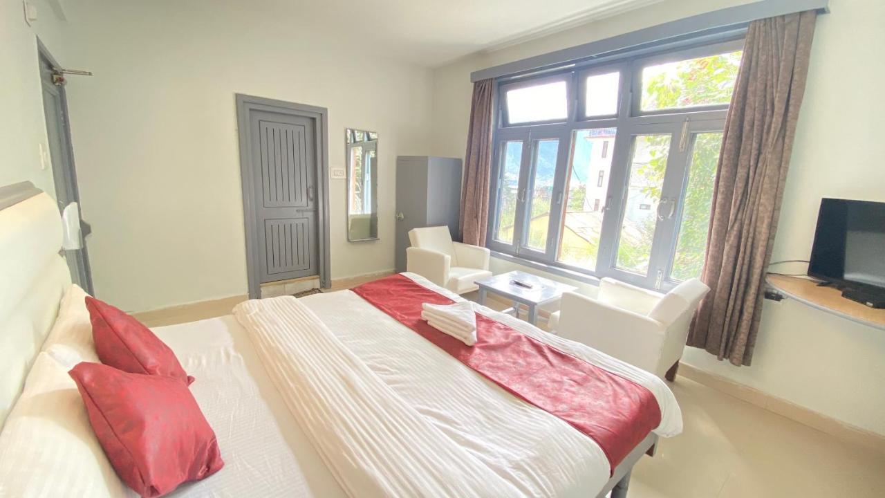 Mountain Meadows Hotel 3*