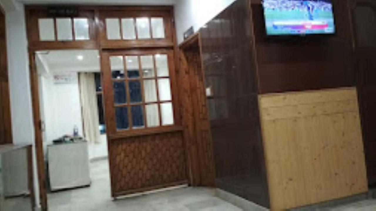 Hotel Devlok, Manali (Himachal Pradesh)