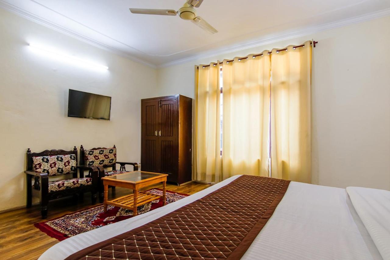 Fabhotel The Moon Manali (Himachal Pradesh)