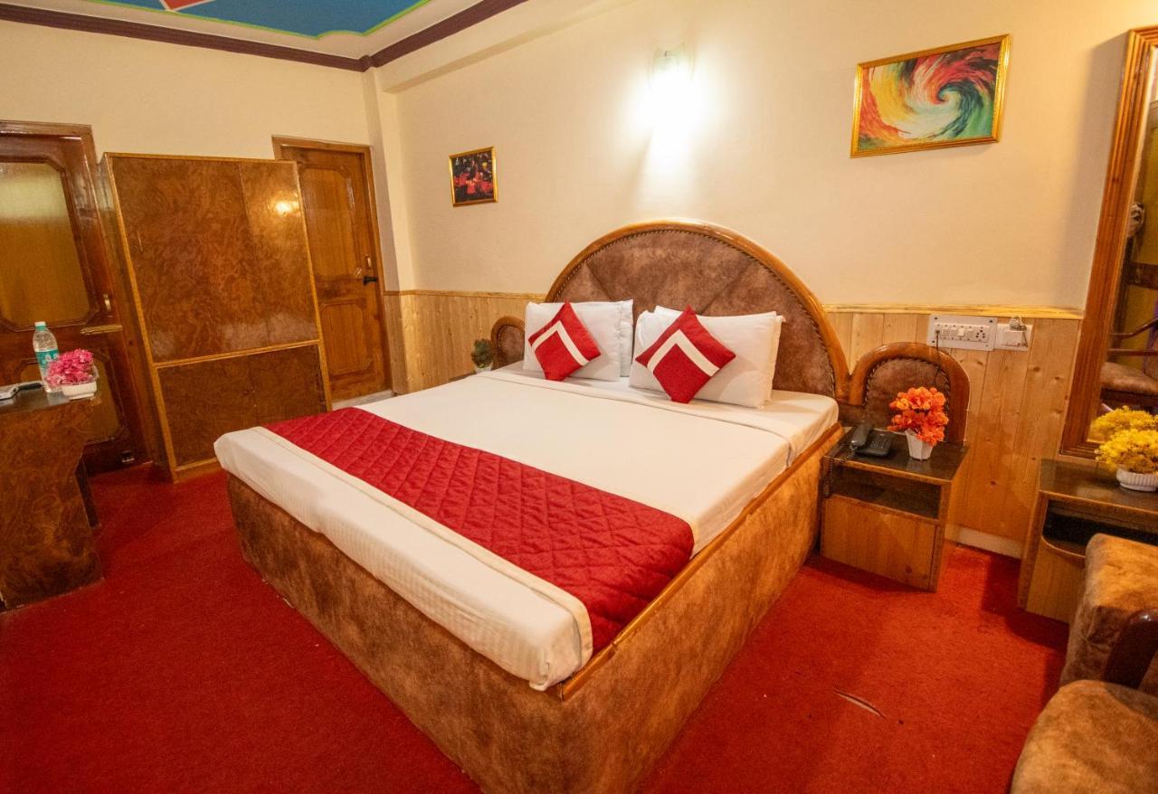 Octave Hillans Hotel Manali (Himachal Pradesh)
