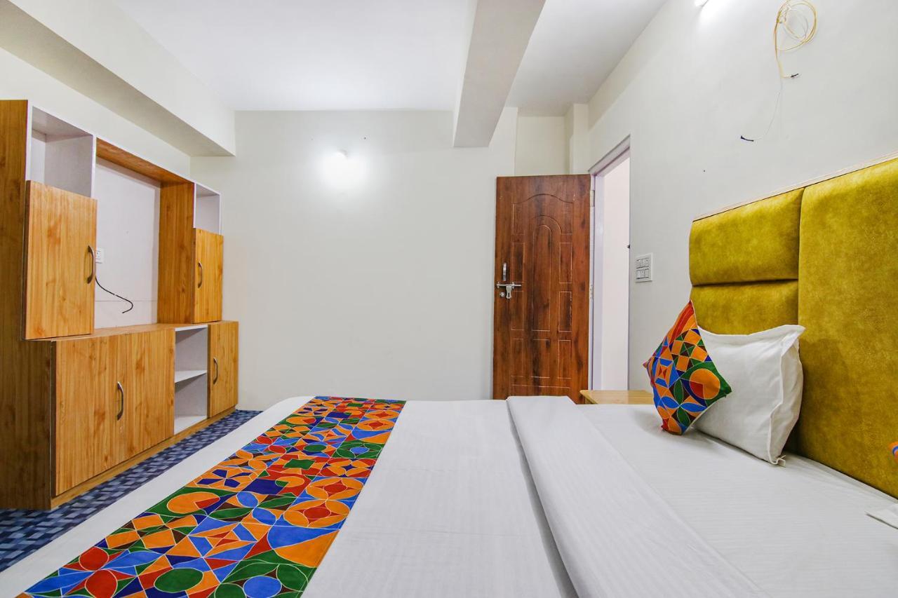 Hotel Fabhotel Nirvana Deluxe Manali (Himachal Pradesh)