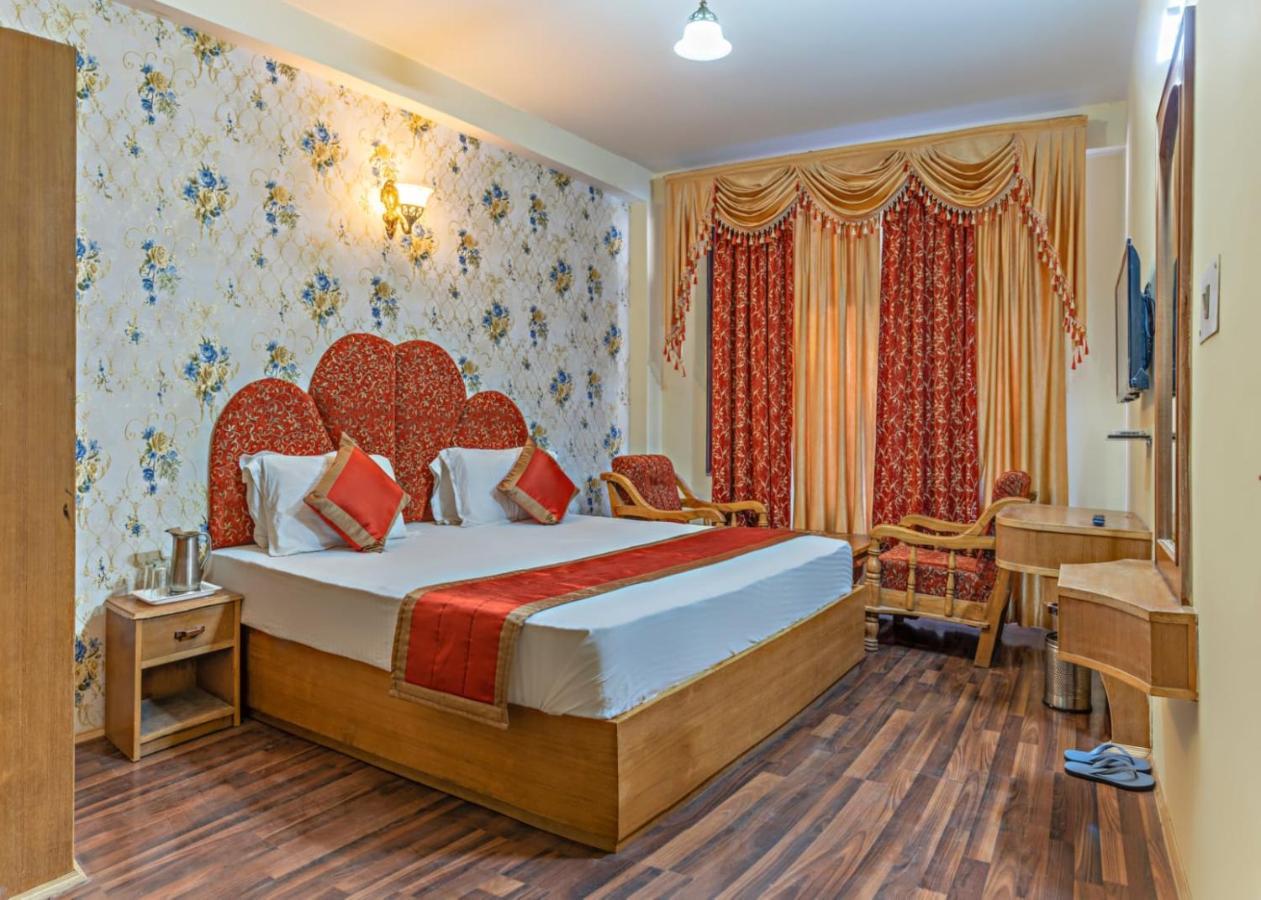 Hotel Silver Moon 2*