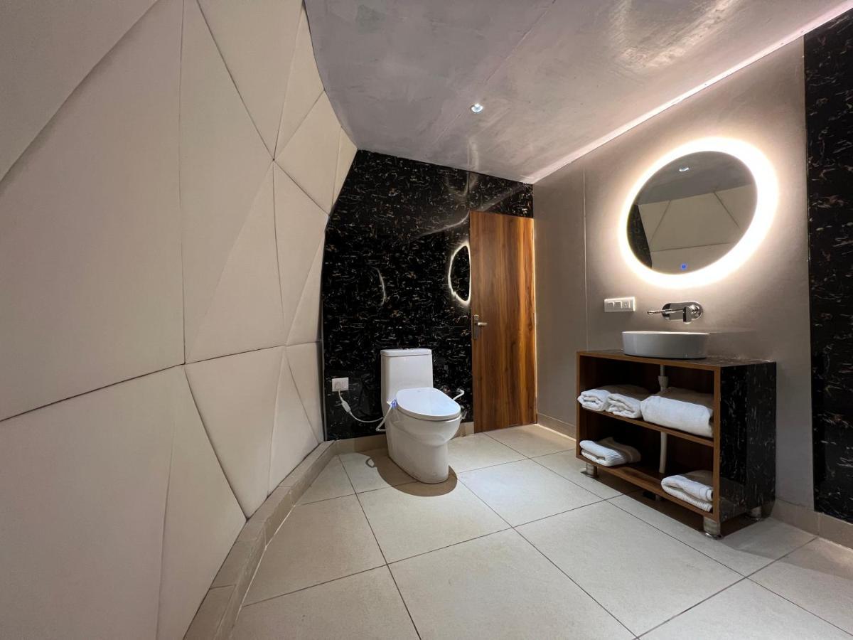 Glamping Club Hotel 4*