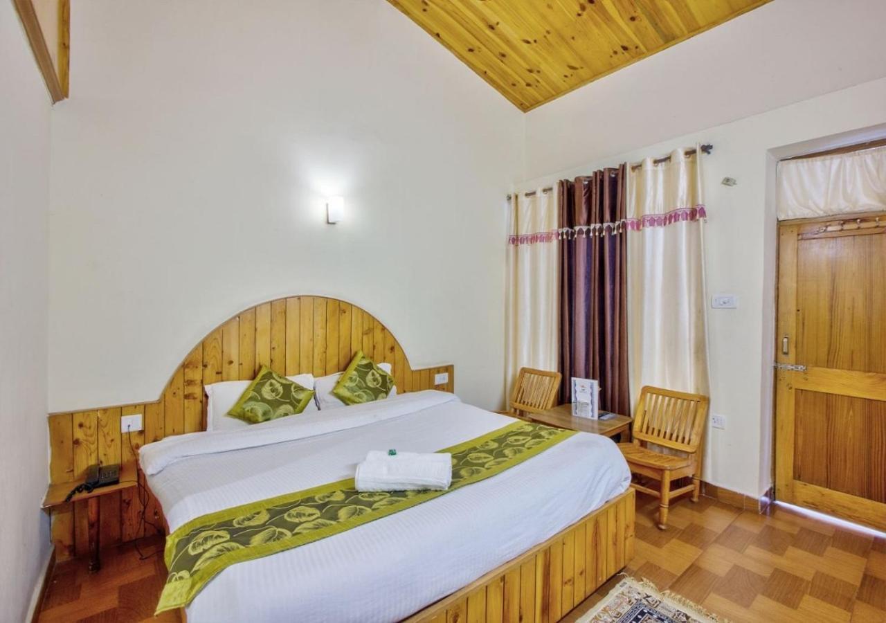Hotel Thakur Manali (Himachal Pradesh)