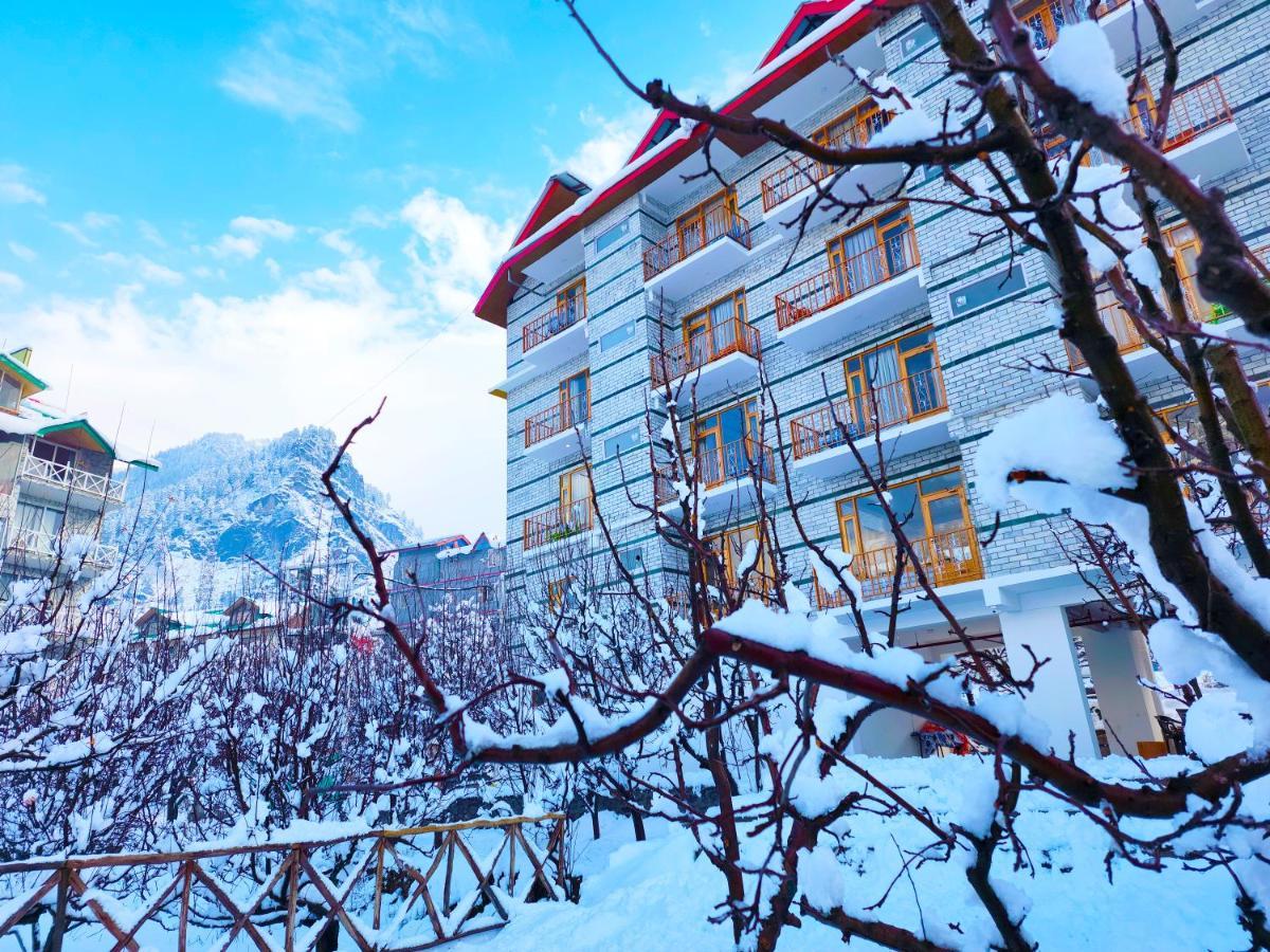 Hotel Marina Heights Manali (Himachal Pradesh)