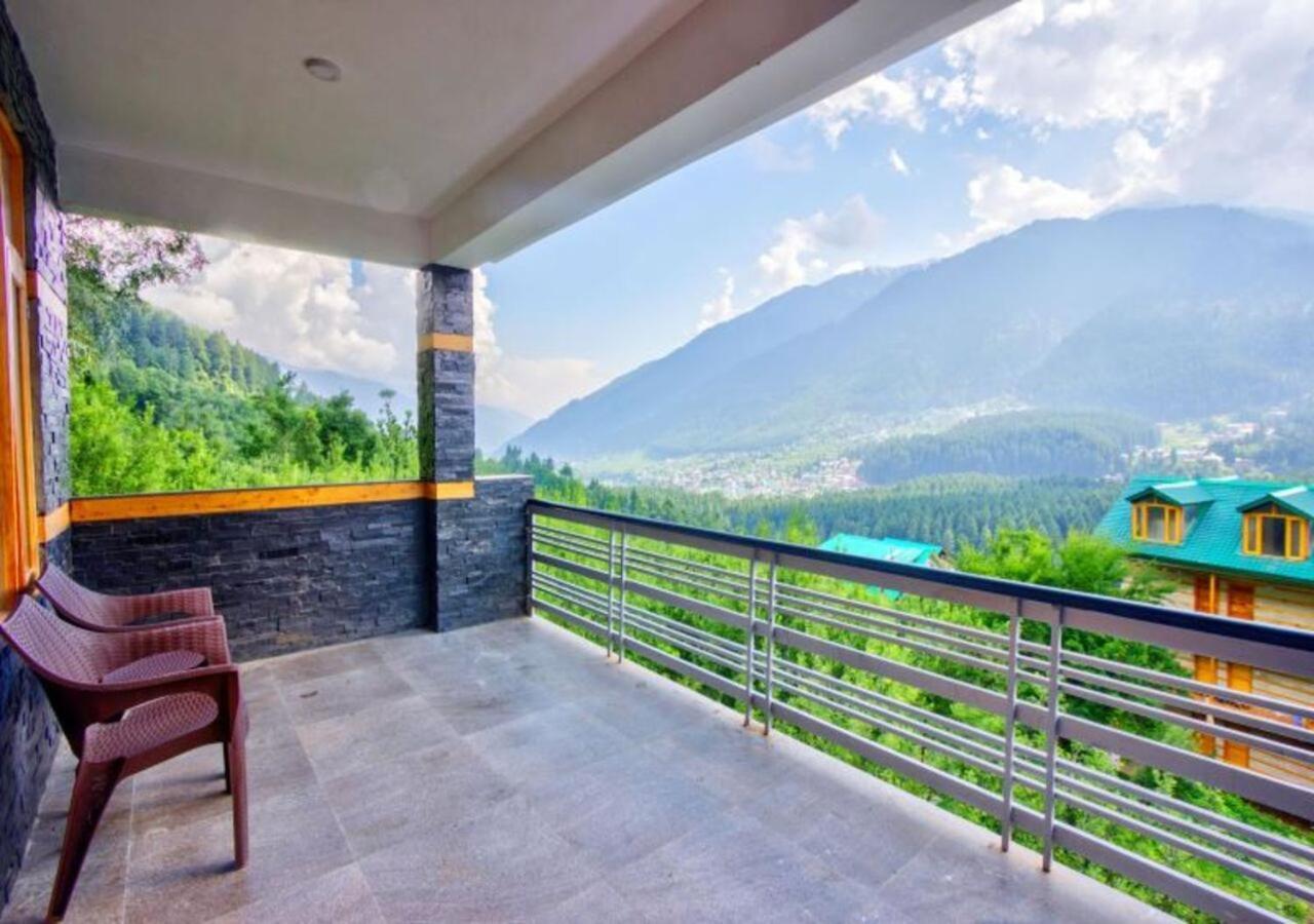 Kartik * Manali (Himachal Pradesh)