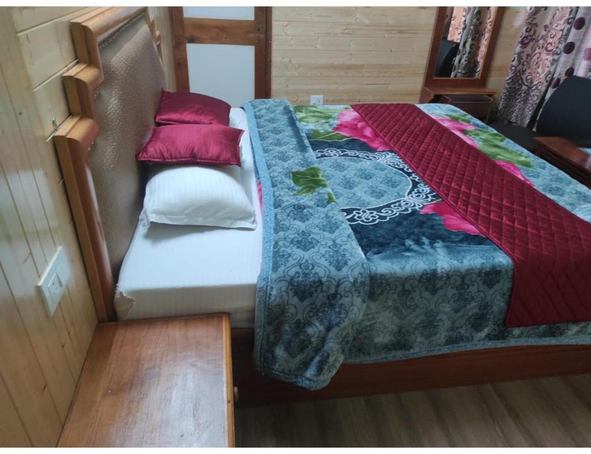 New Villa, Manali (Himachal Pradesh)