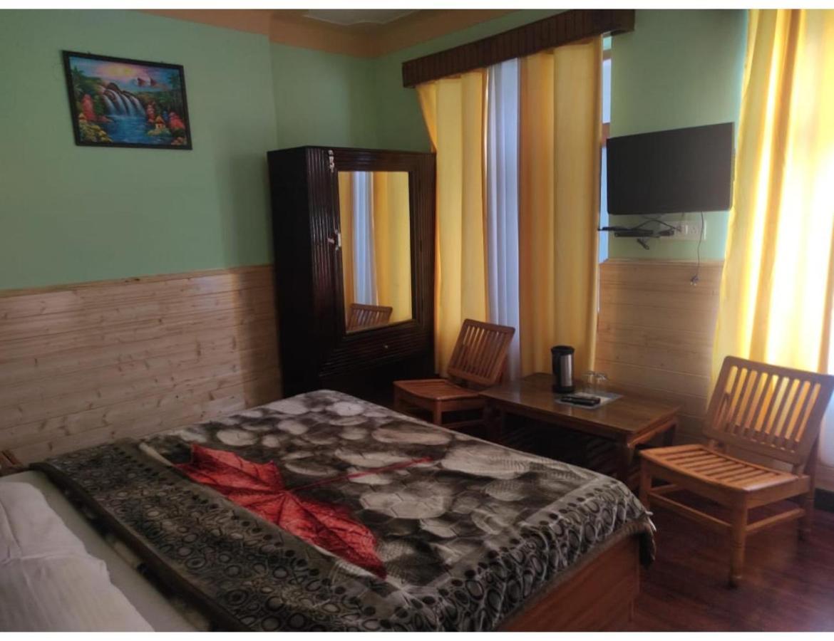 Hotel New Villa, Manali (Himachal Pradesh)