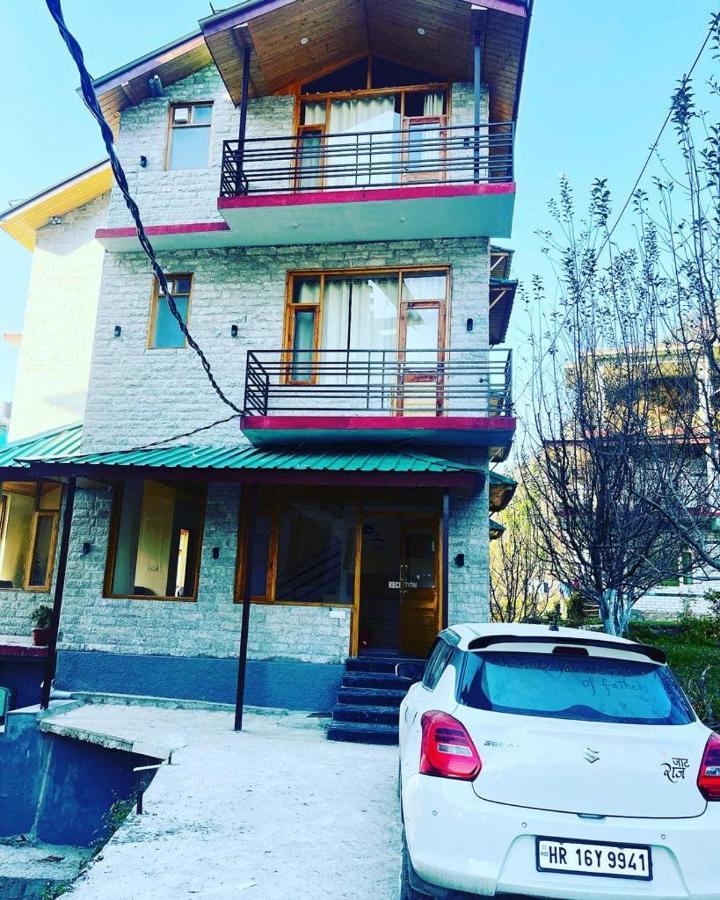 Rajhans Resorts Hotel Manali (Himachal Pradesh)