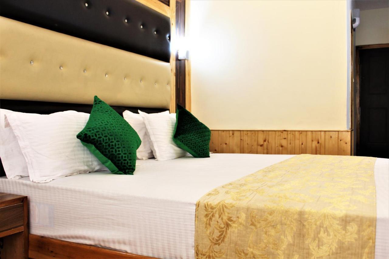 Hotel Vijayant 3*