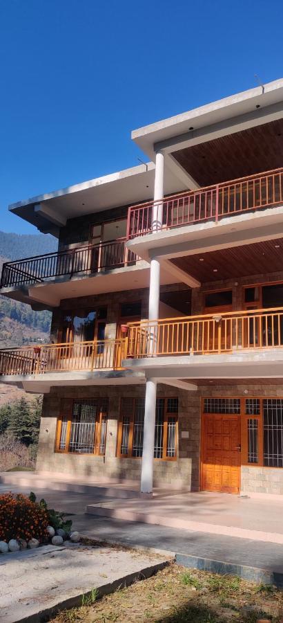 Somvan ,away From Hustle Homestay Manali (Himachal Pradesh)
