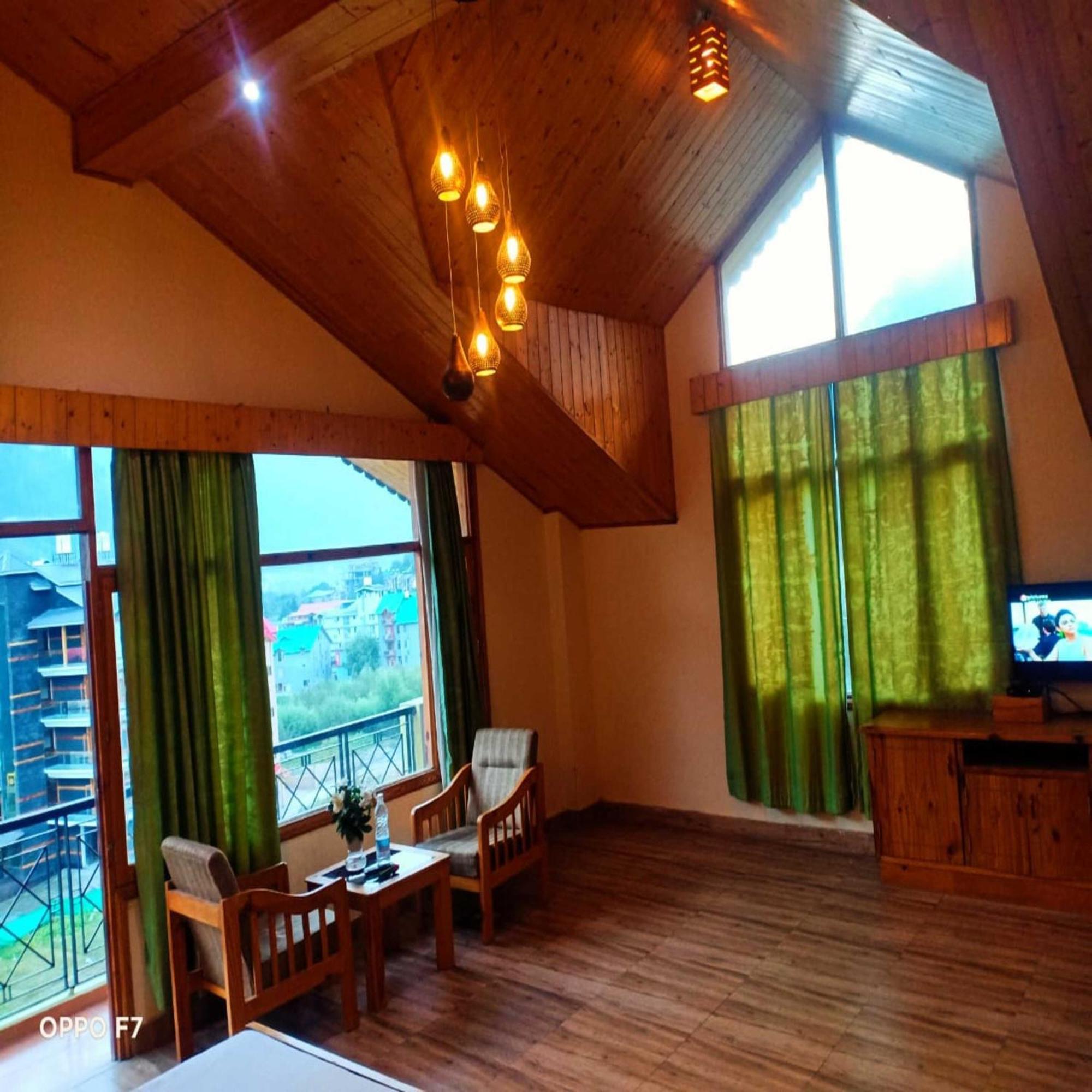 Jamla Hotel 3*