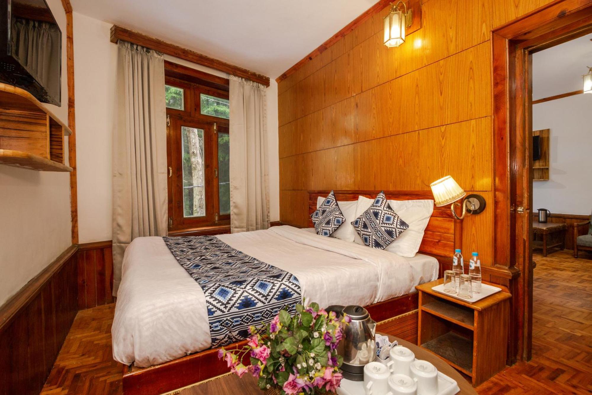 International -vivaan Hotel