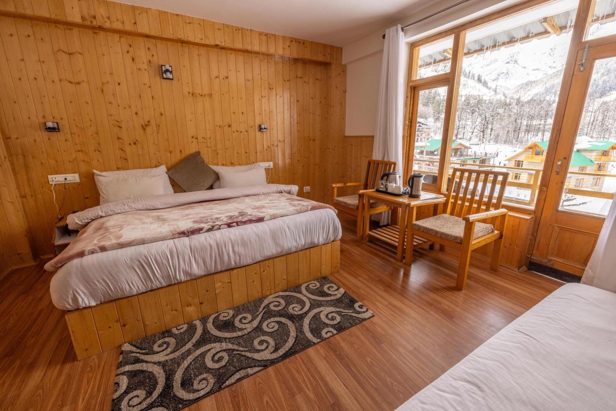 Adventure Valley Hotel 3*