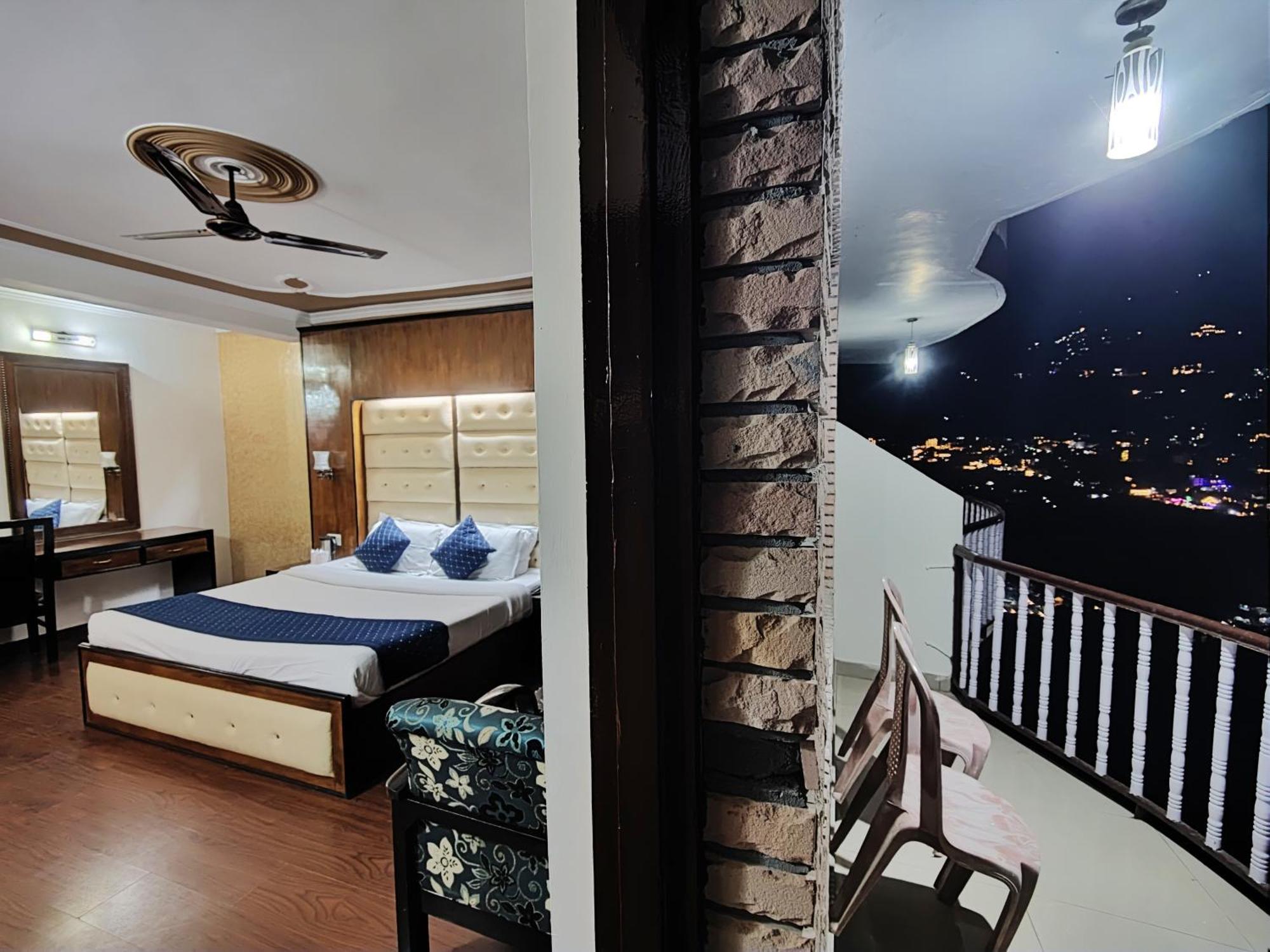 Hotel A Star Regency Near Mall Road