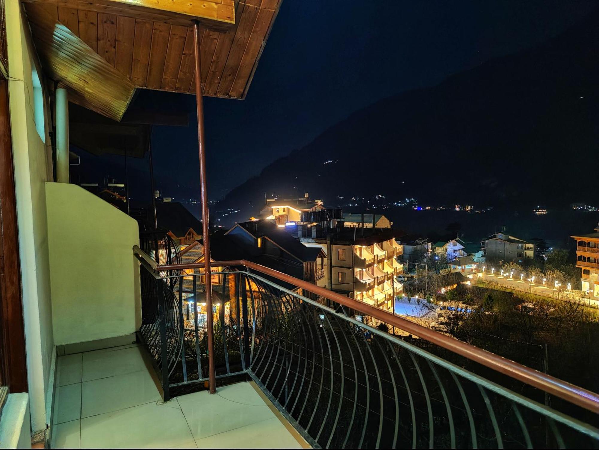 A Star Regency Near Mall Road Manali (Himachal Pradesh)