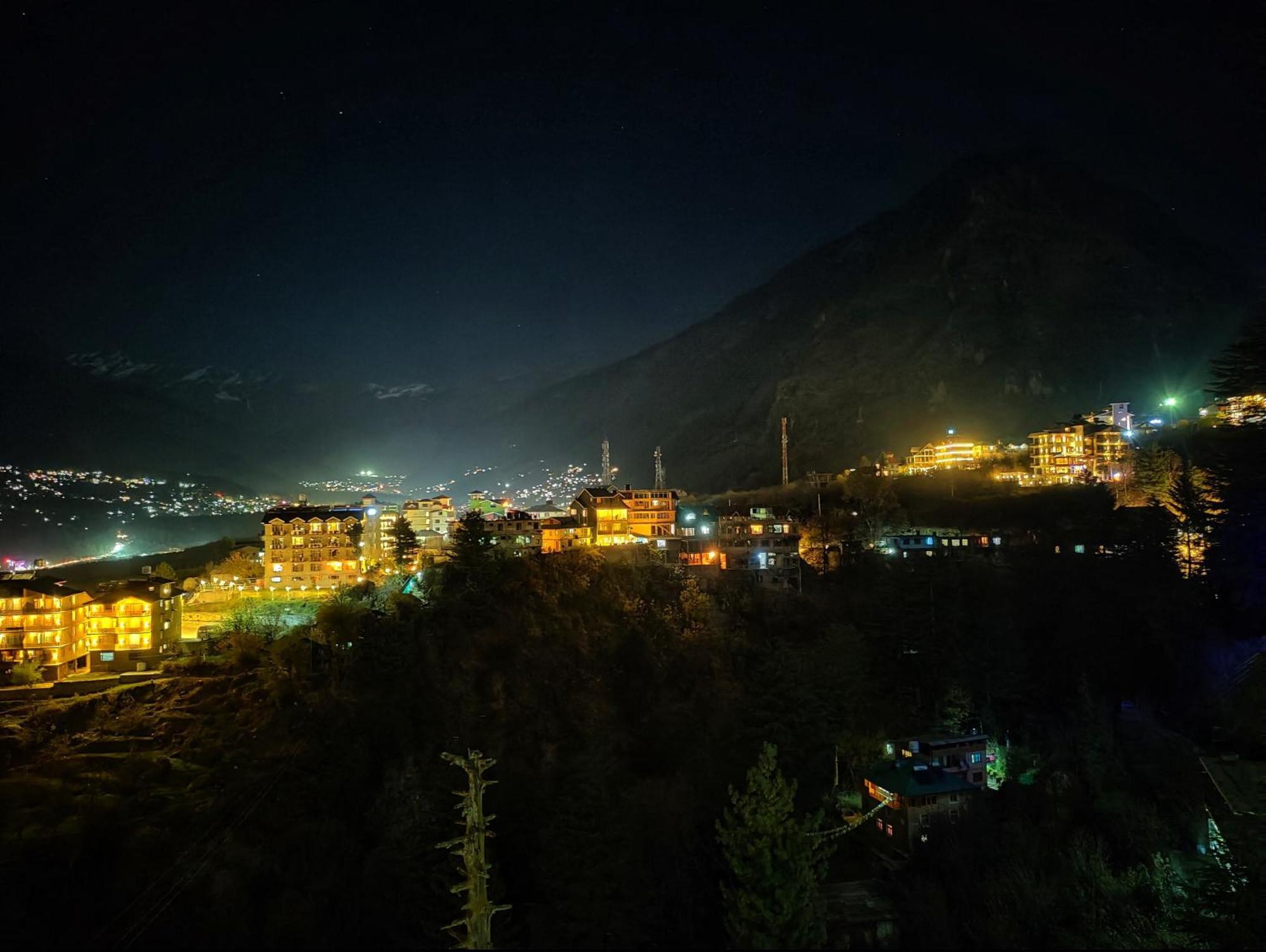 A Star Regency Near Mall Road Manali (Himachal Pradesh)