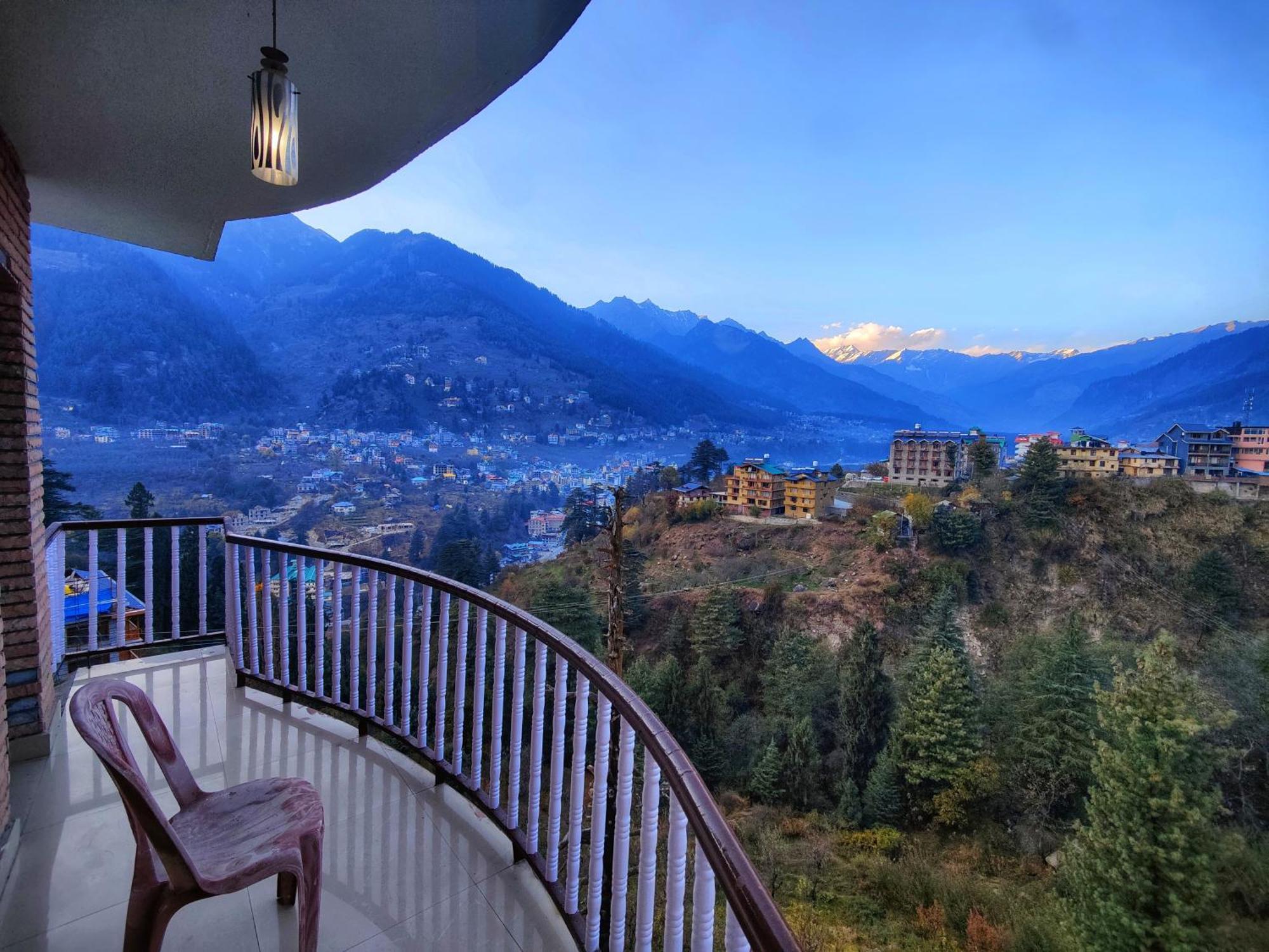 Hotel A Star Regency Near Mall Road Manali (Himachal Pradesh)