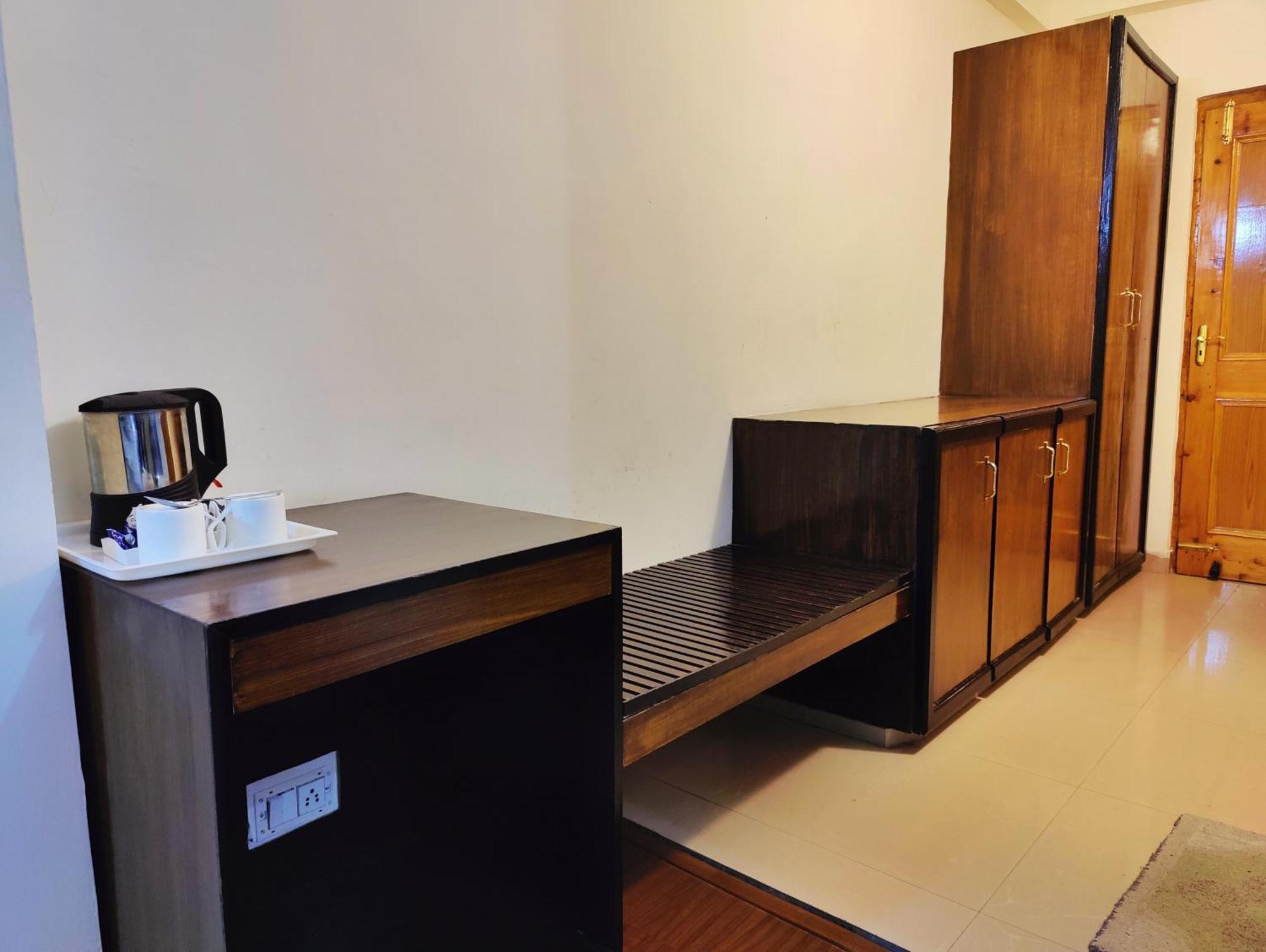 A Star Regency Near Mall Road Manali (Himachal Pradesh)
