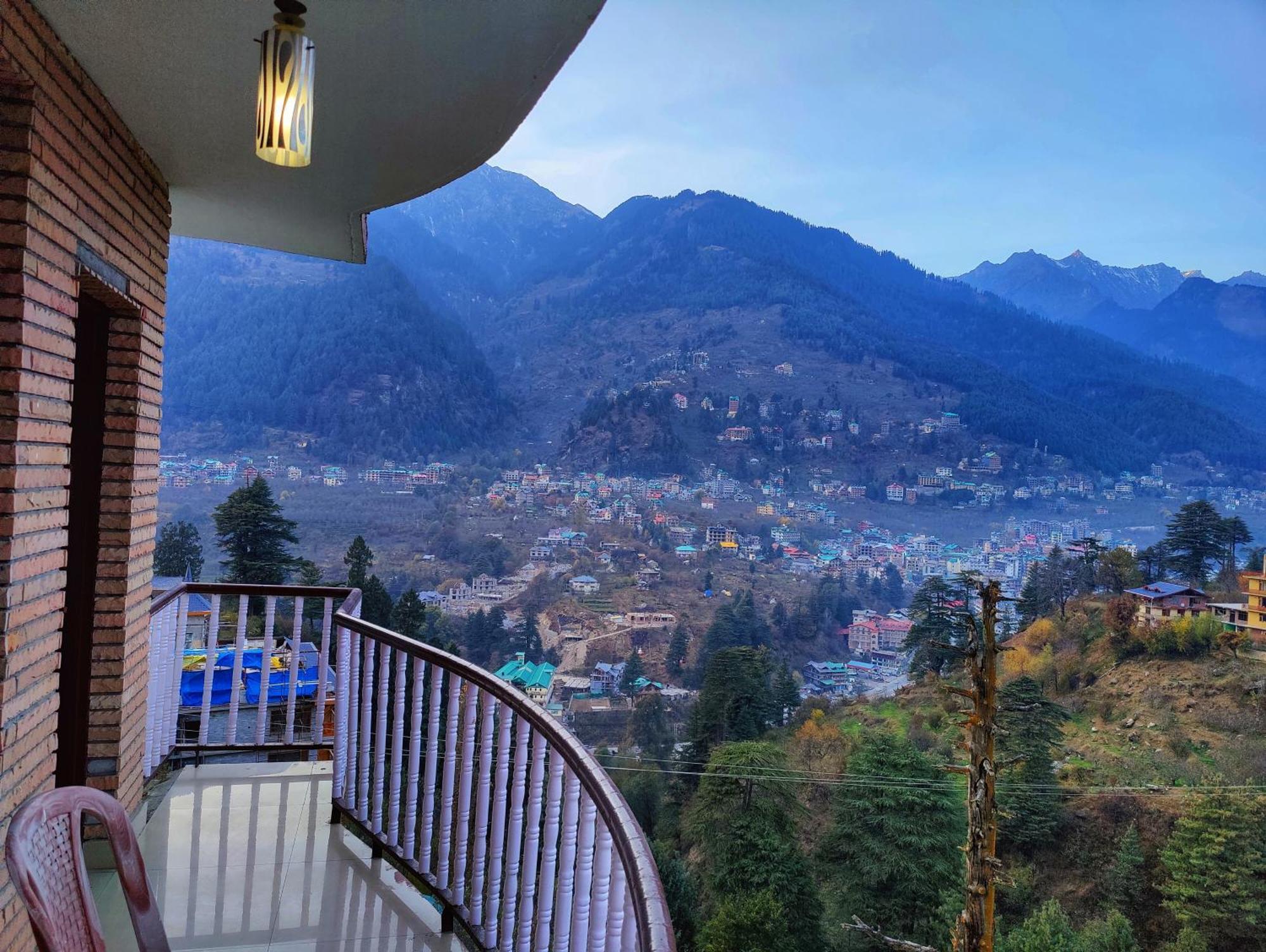 A Star Regency Near Mall Road Manali (Himachal Pradesh)