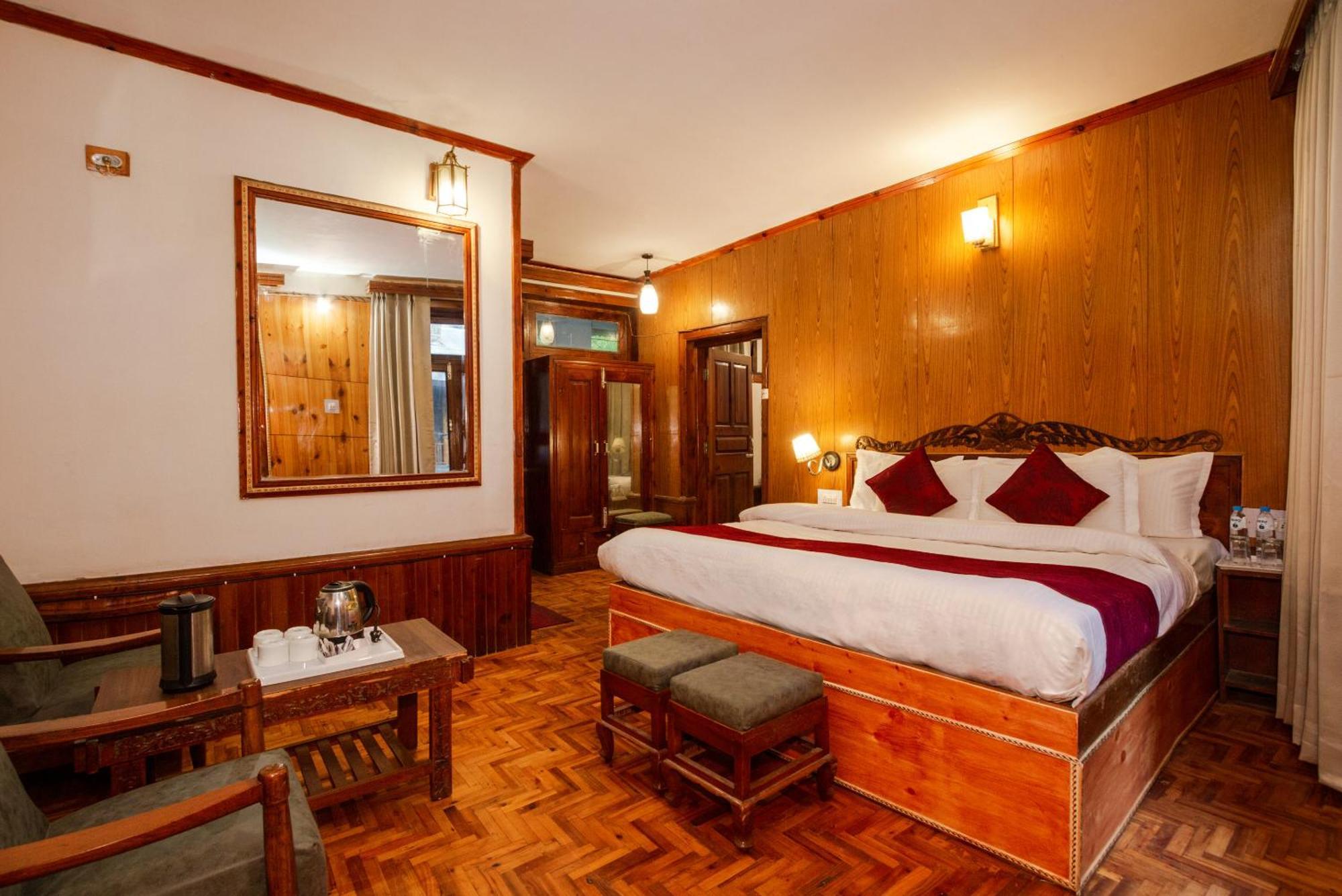International -vivaan Manali (Himachal Pradesh)