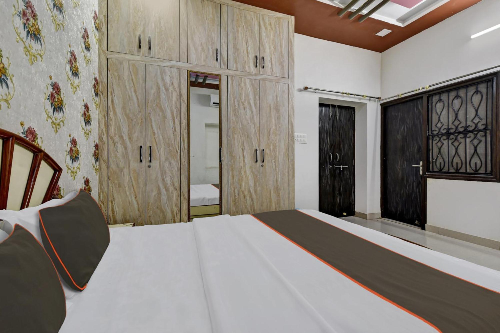 Hotel The Nomads 3*