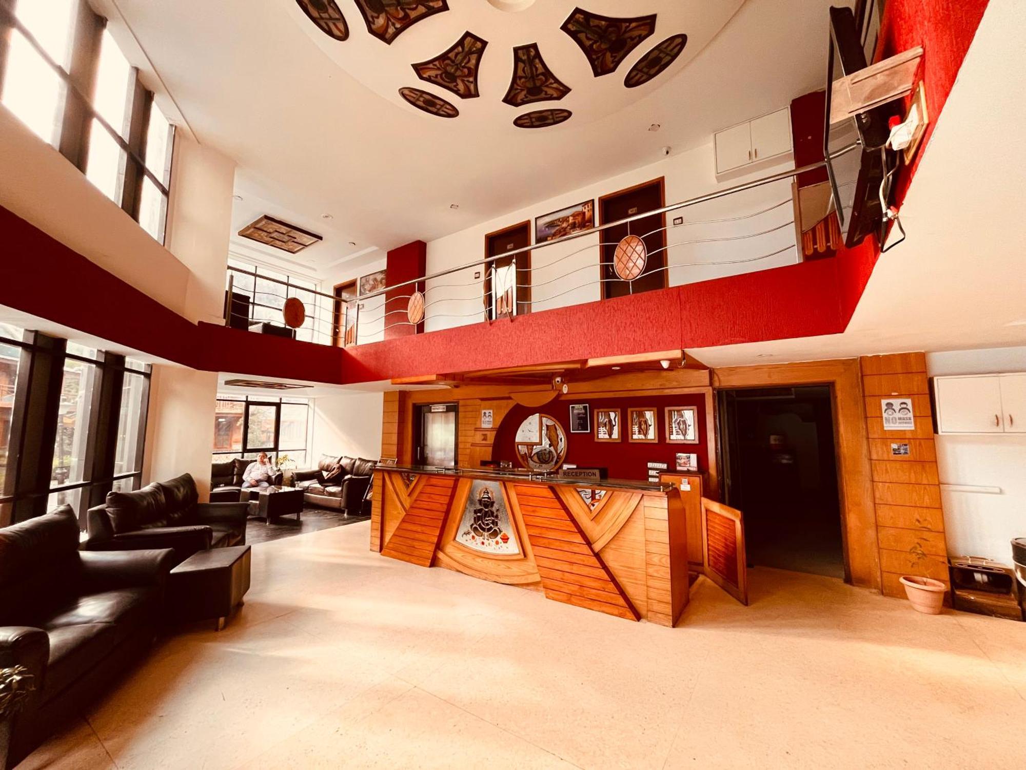 Midtown 3*