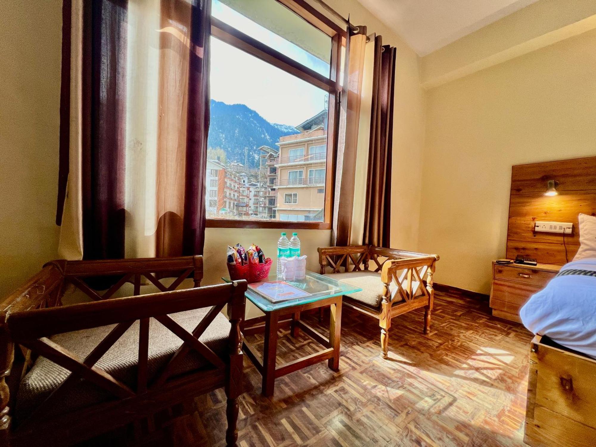 Kalinga's - Majestic Mountain View Hotel 4*