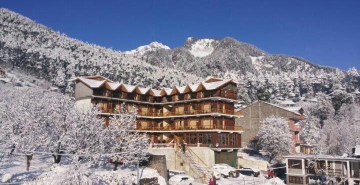 Snow Peak Retreat 3*