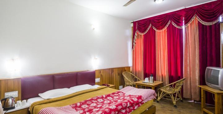Sarthak Resorts-reside In Nature With View, 9 Kms From Mall Road 3* Manali (Himachal Pradesh)