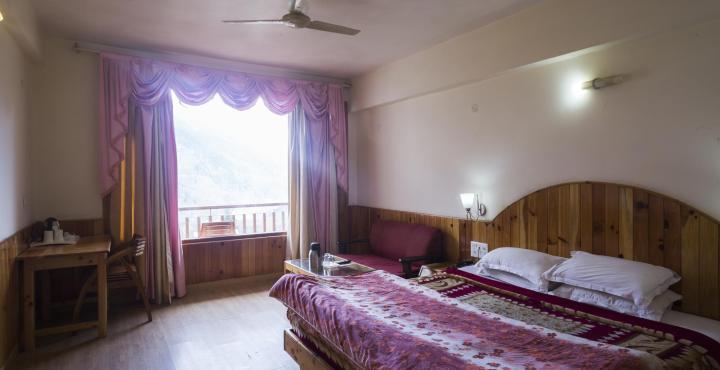 Sarthak Resorts-reside In Nature With View, 9 Kms From Mall Road 3*