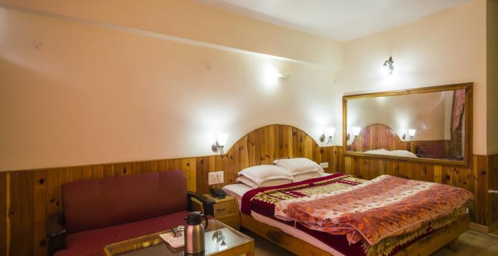 Sarthak Resorts-reside In Nature With View, 9 Kms From Mall Road 3* Manali (Himachal Pradesh)