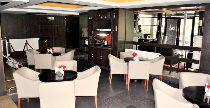 Renest River Country Resort Manali (Himachal Pradesh)