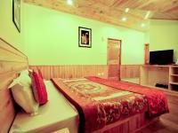 Hotel The Holiday & Cottages, Manali (Himachal Pradesh)