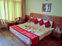 The Holiday & Cottages, Hotel 4*