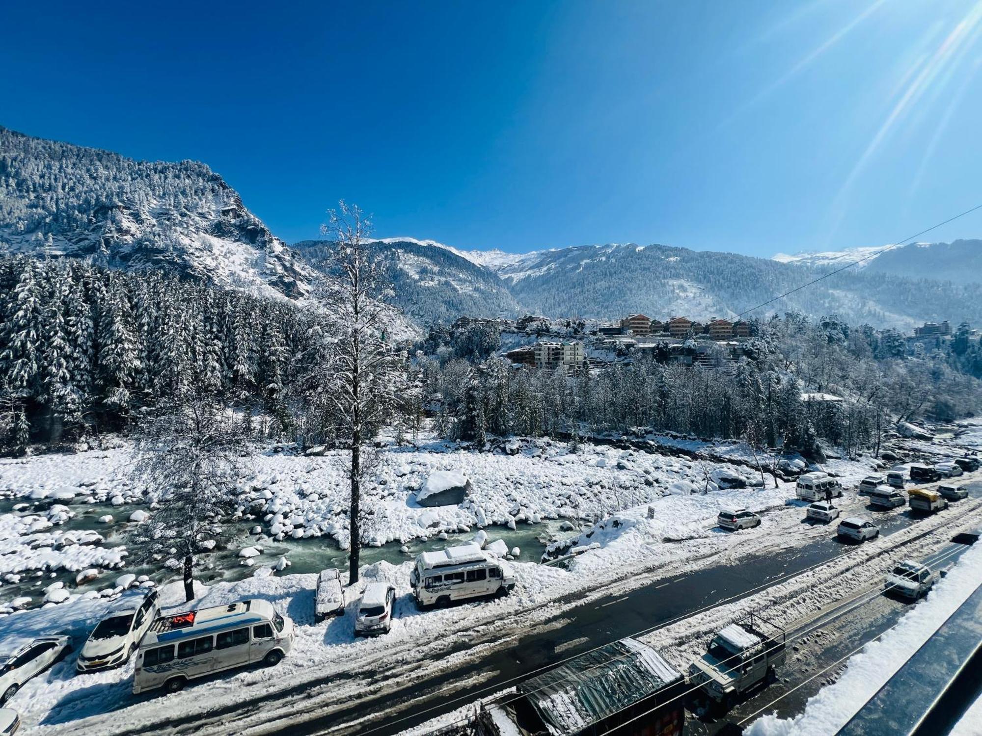 Link -#near Volvo Bus Stand #mountain View #river View #open Terrace Hotel