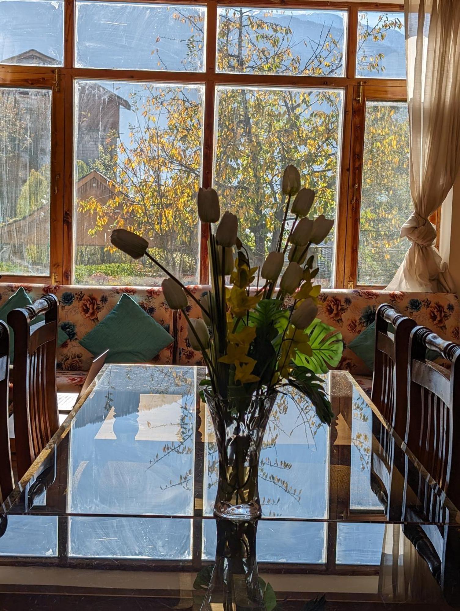 Chalethimalayan- In Private Homestay Manali (Himachal Pradesh)