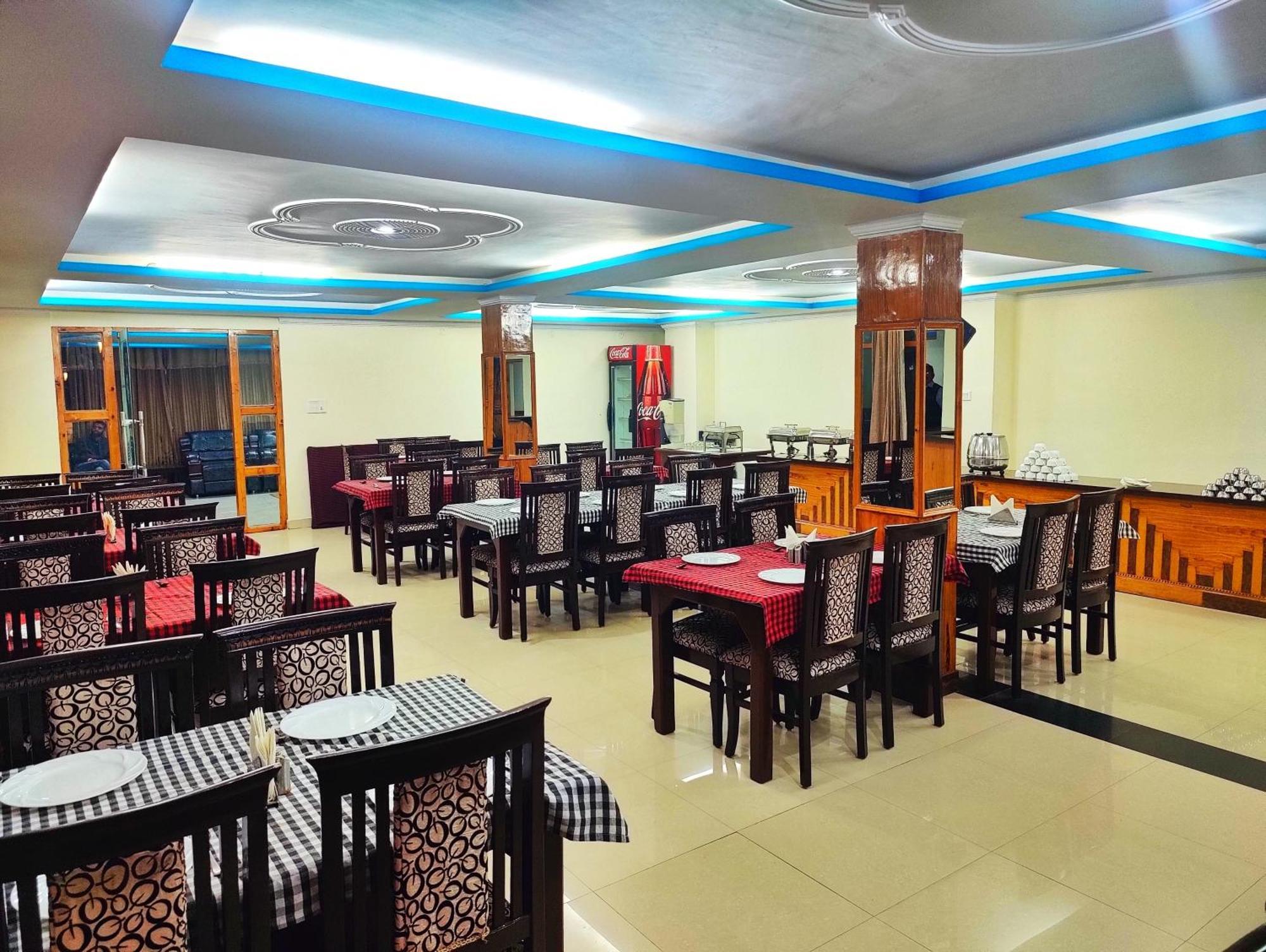 A Star Regency Near Mall Road 3* Manali (Himachal Pradesh)