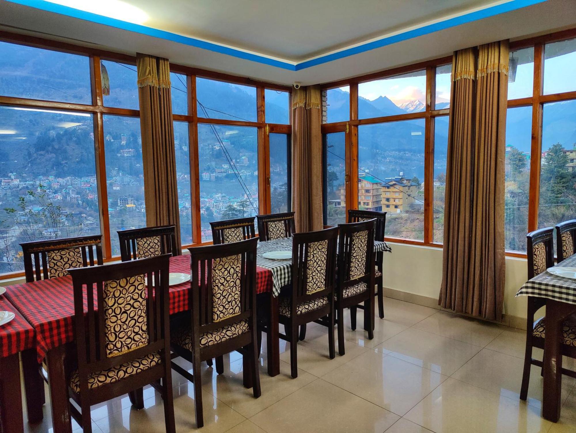 A Star Regency Near Mall Road Manali (Himachal Pradesh)