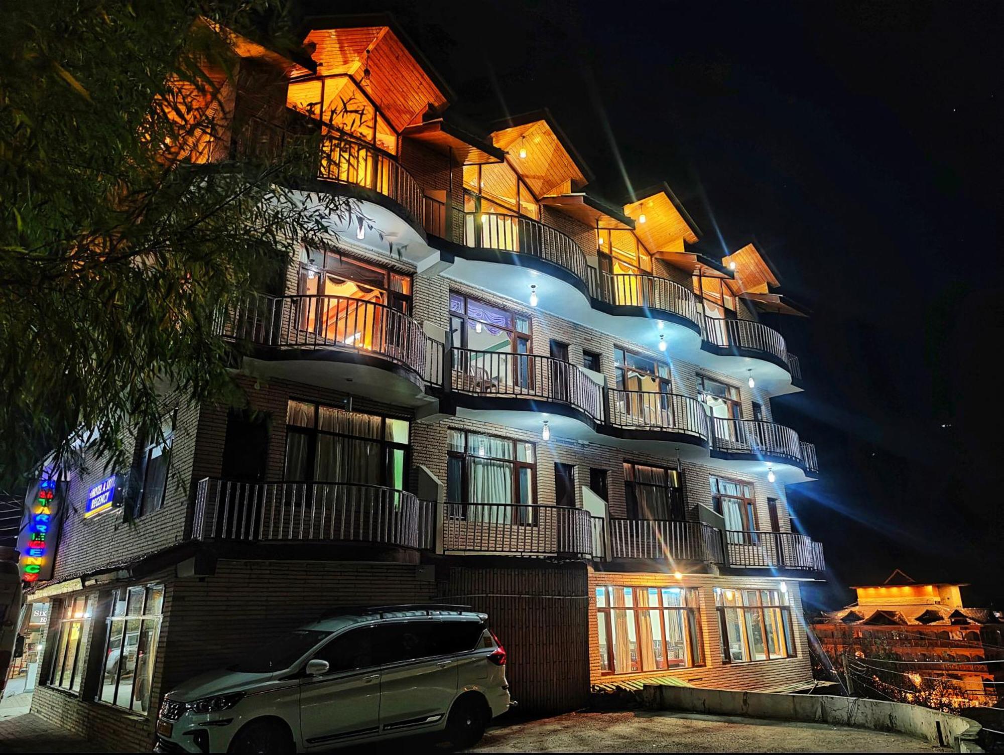 A Star Regency Near Mall Road 3*