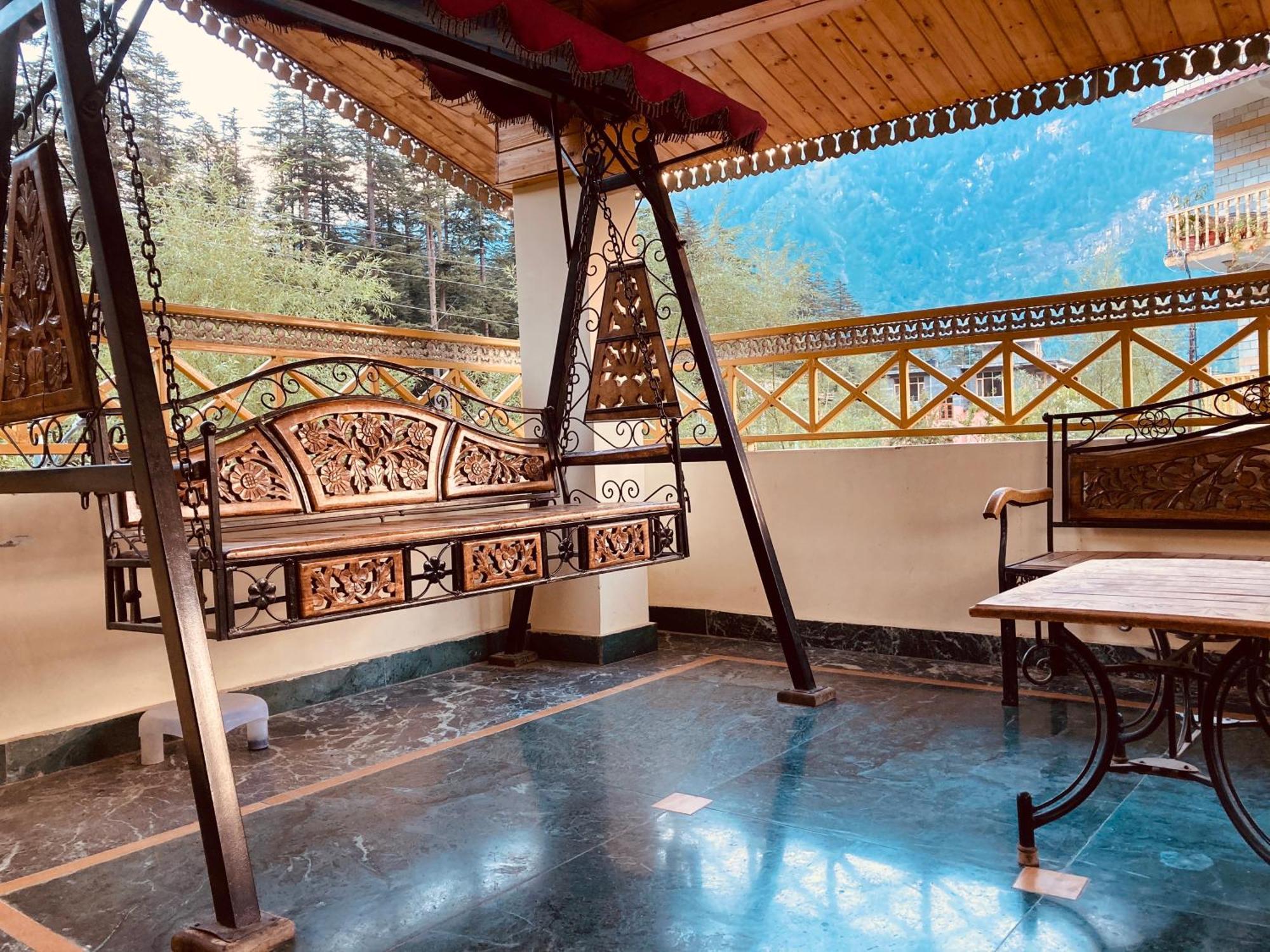 Woods Cottage, Manali (Himachal Pradesh)