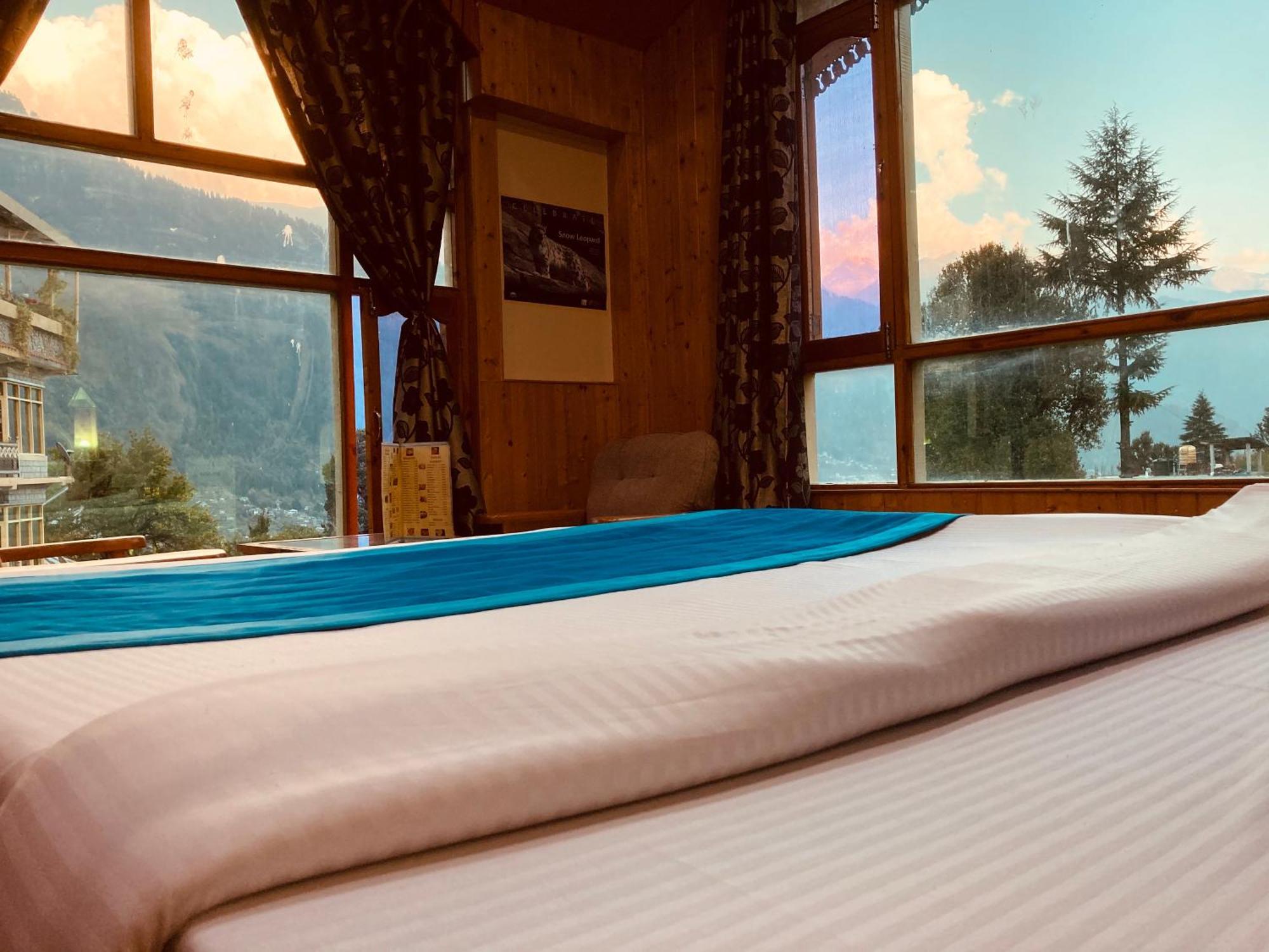 Woods Cottage, Hotel