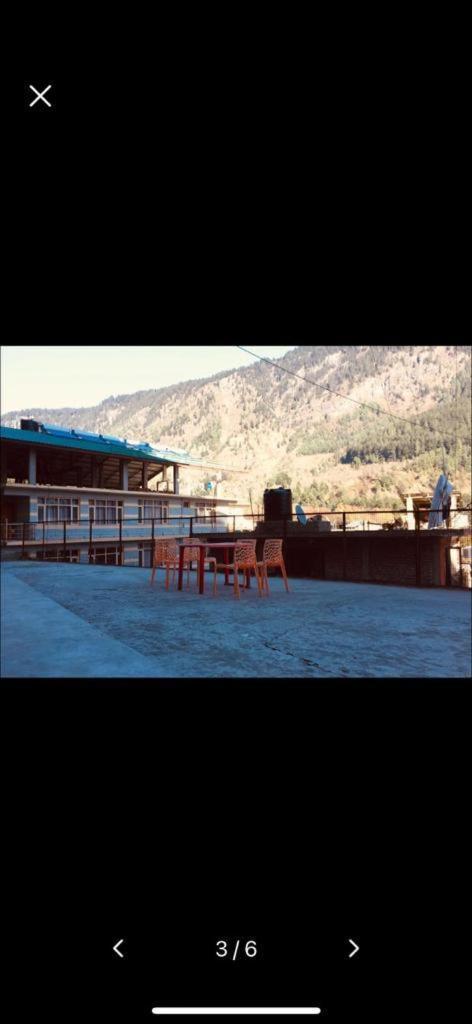 Sky Mountain View By Hadimba Palace - 4* Manali (Himachal Pradesh)