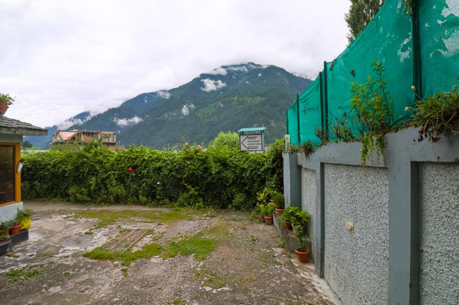 The Byke Neelkanth Manali 3* Manali (Himachal Pradesh)