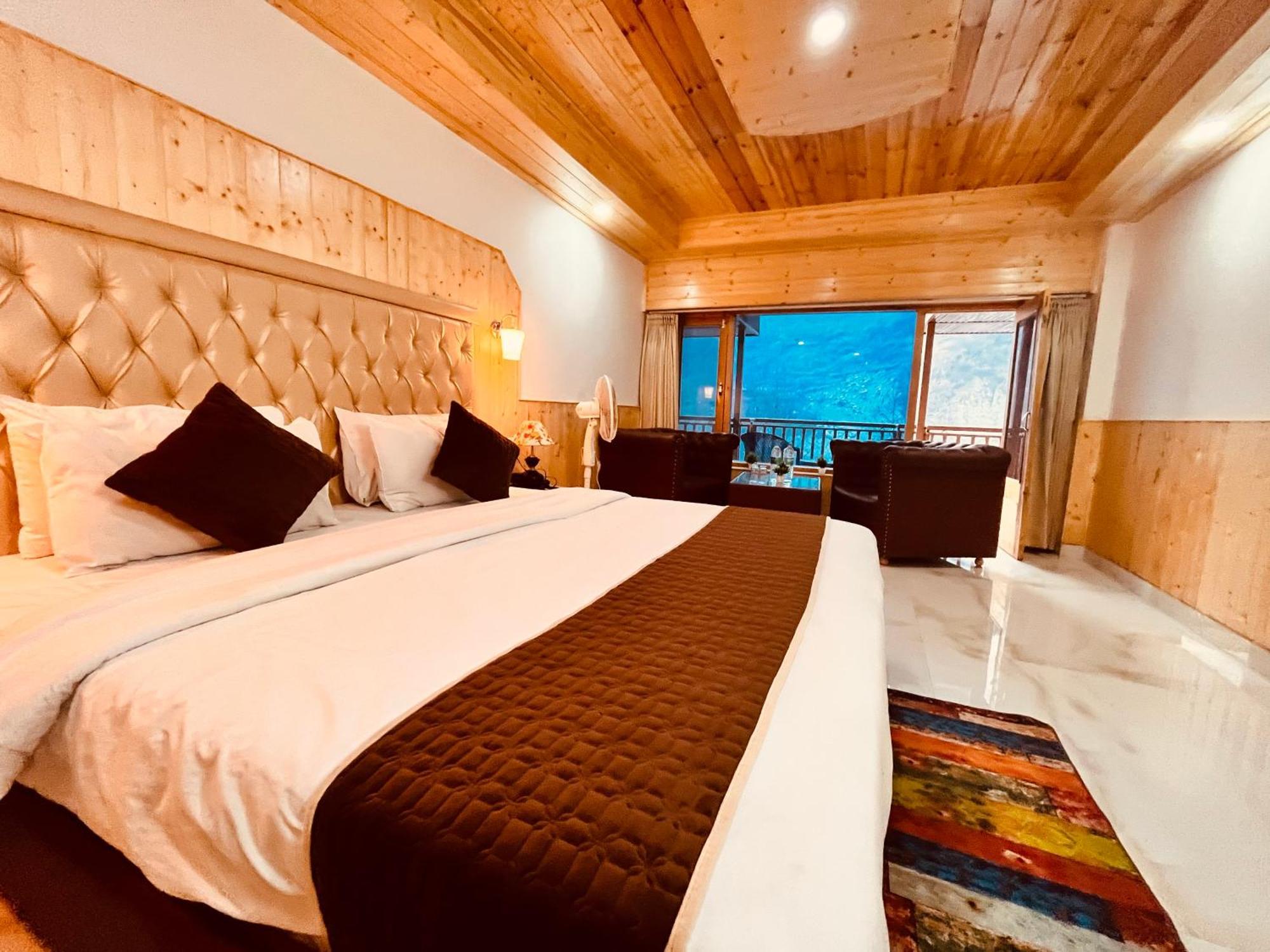 Himalayan Village Resort, Manali (Himachal Pradesh)