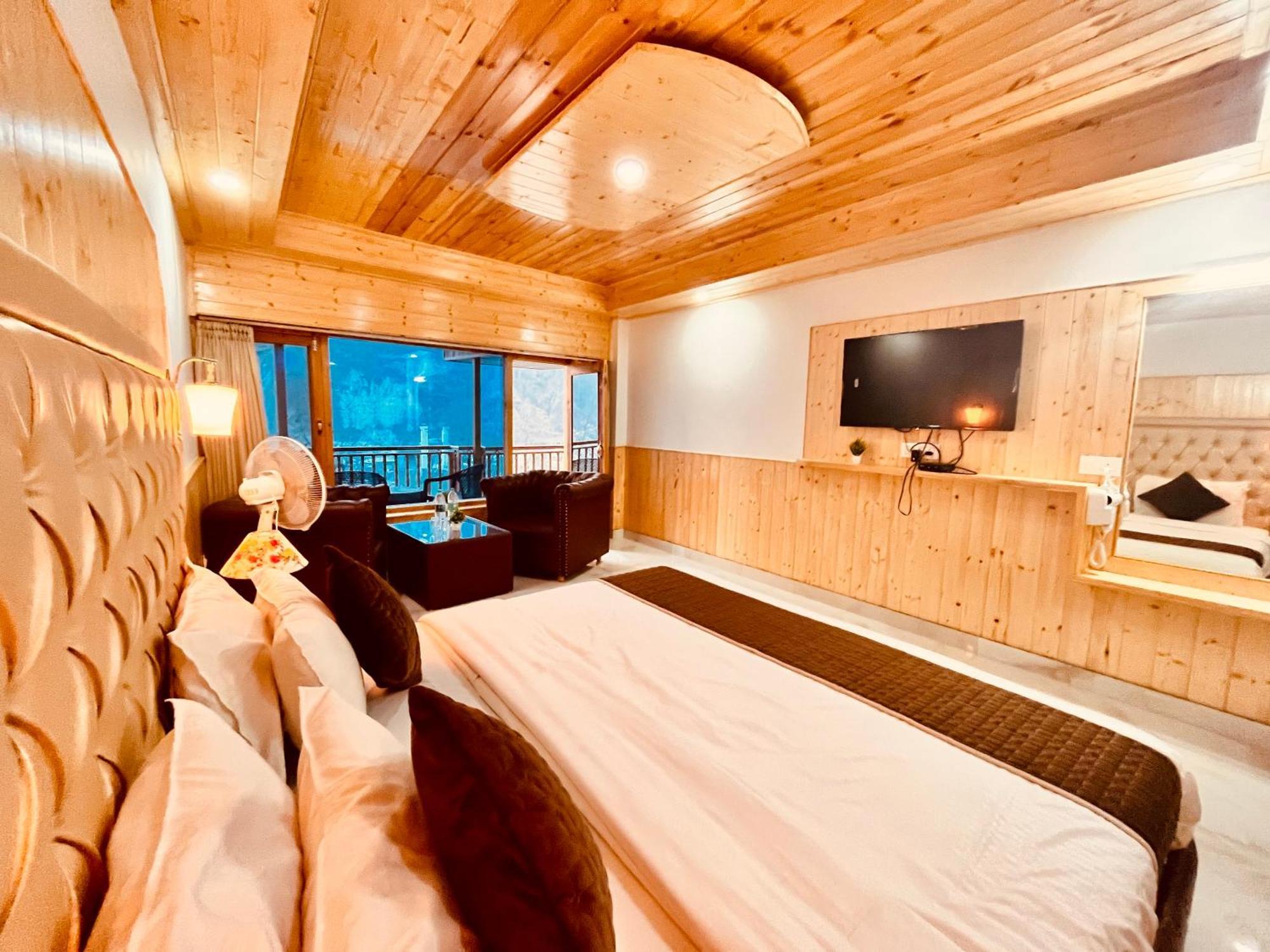 Himalayan Village Resort, Hotel