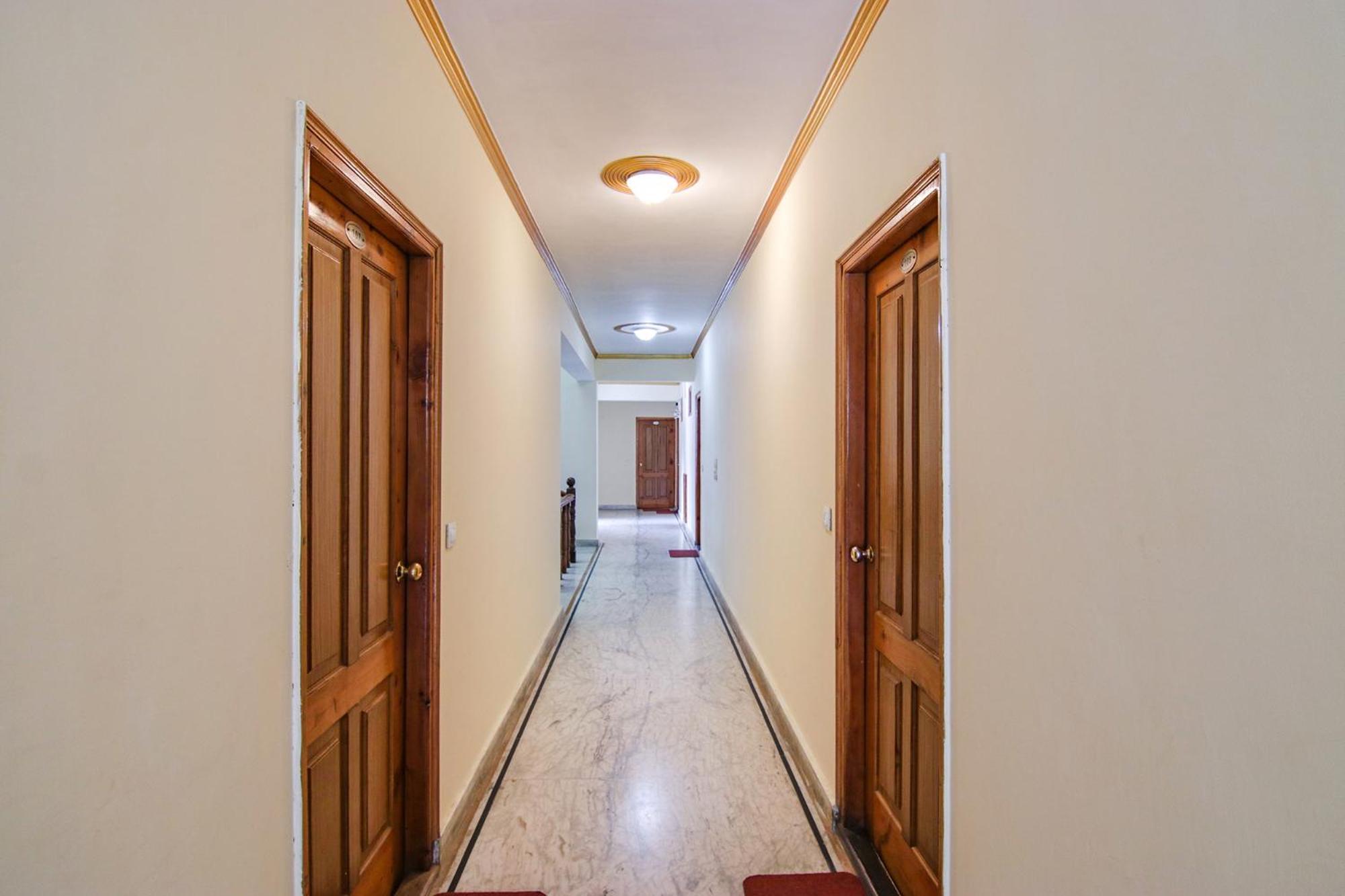 Fabhotel Prini Manali (Himachal Pradesh)