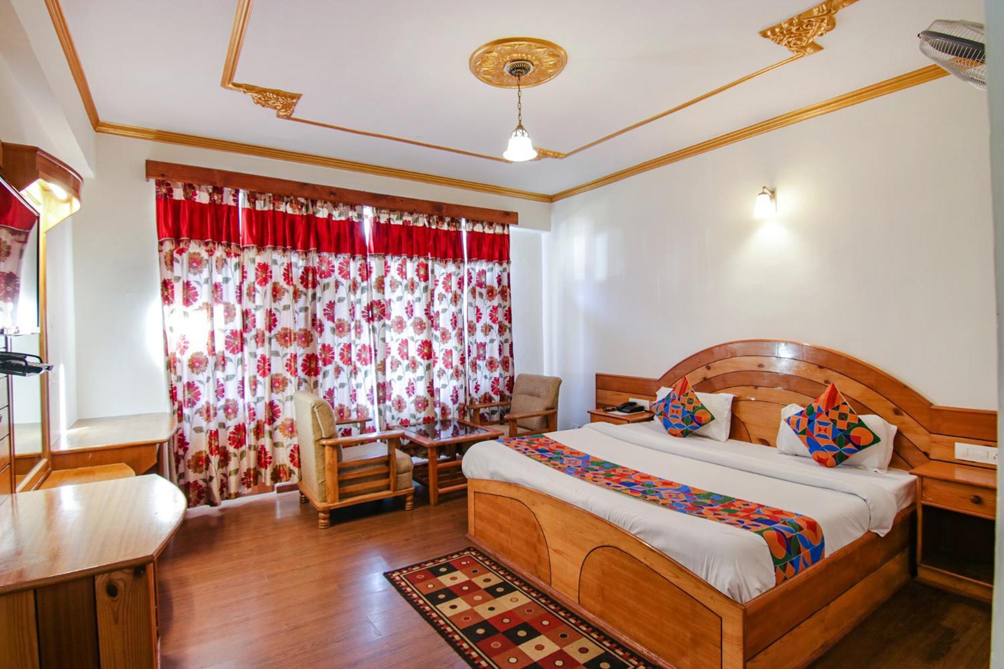 Hotel Fabhotel Prini