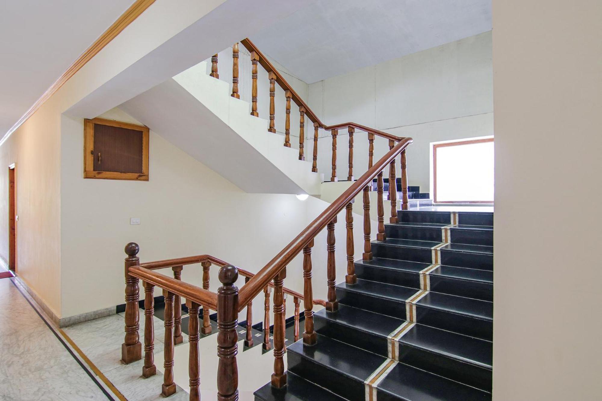 Fabhotel Prini Hotel 3*