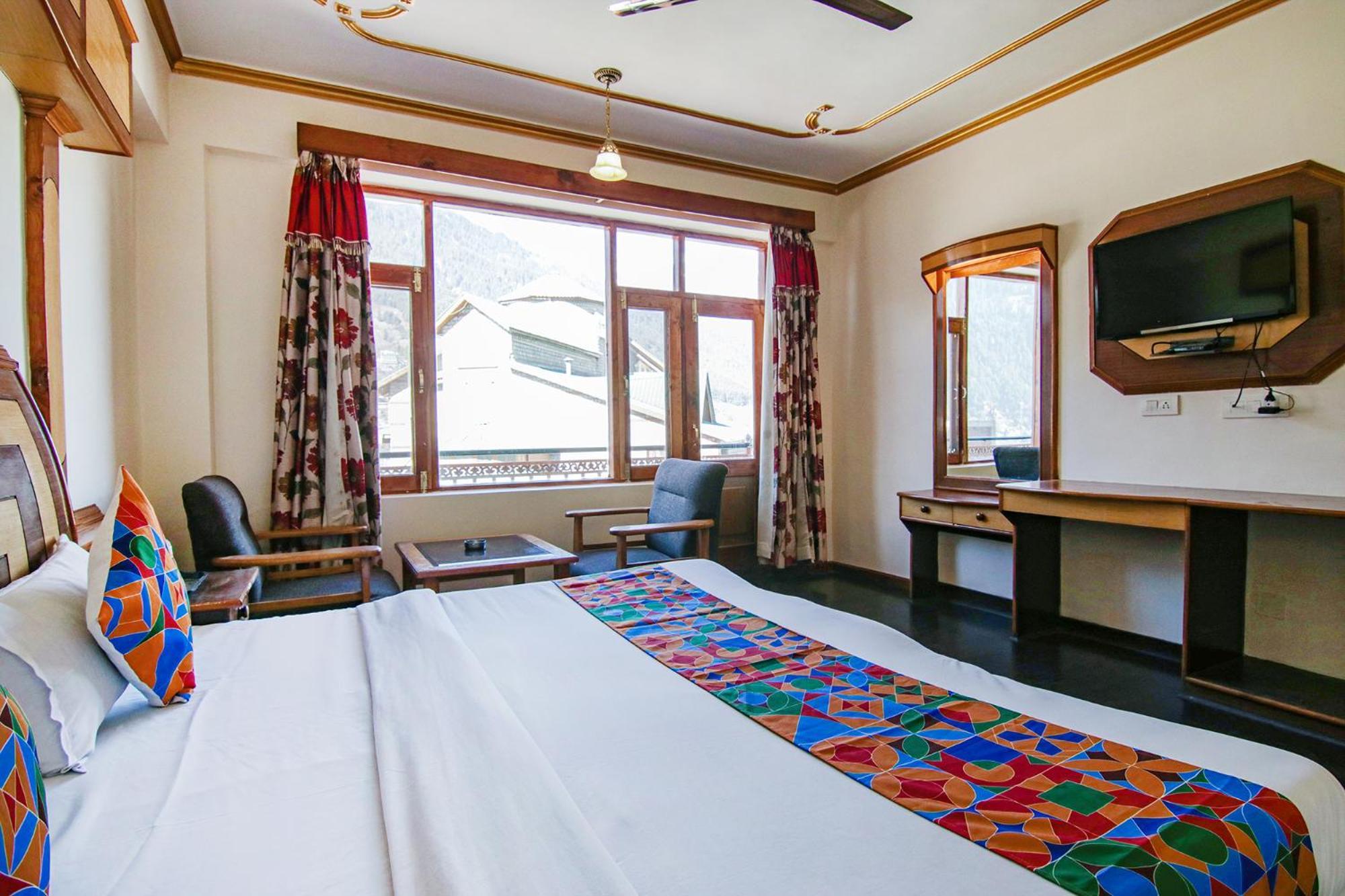 Hotel Fabhotel Prini Manali (Himachal Pradesh)